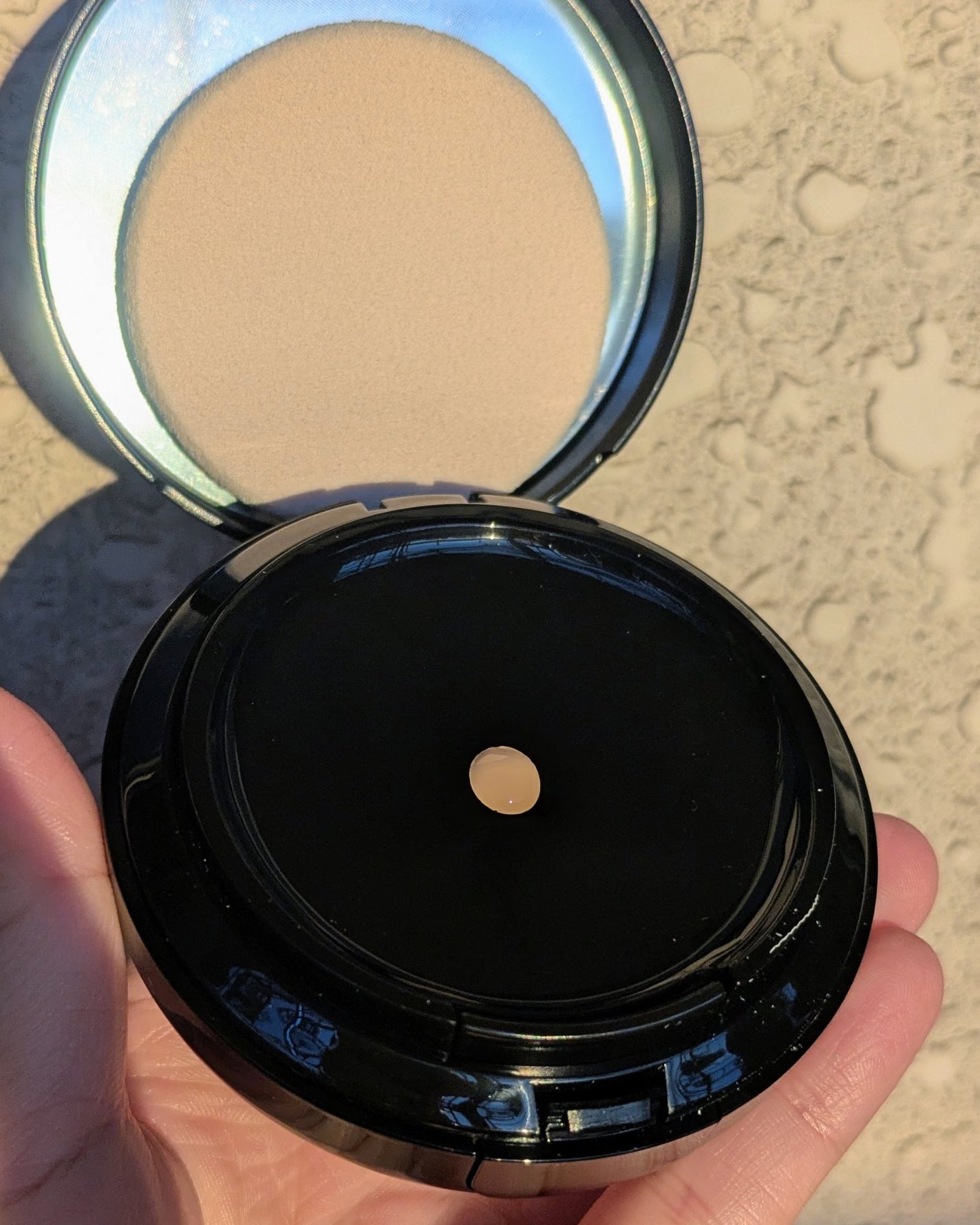 ミネラルリキッドリーファンデーション/MiMC/クッションファンデーションを使ったクチコミ(4枚目)