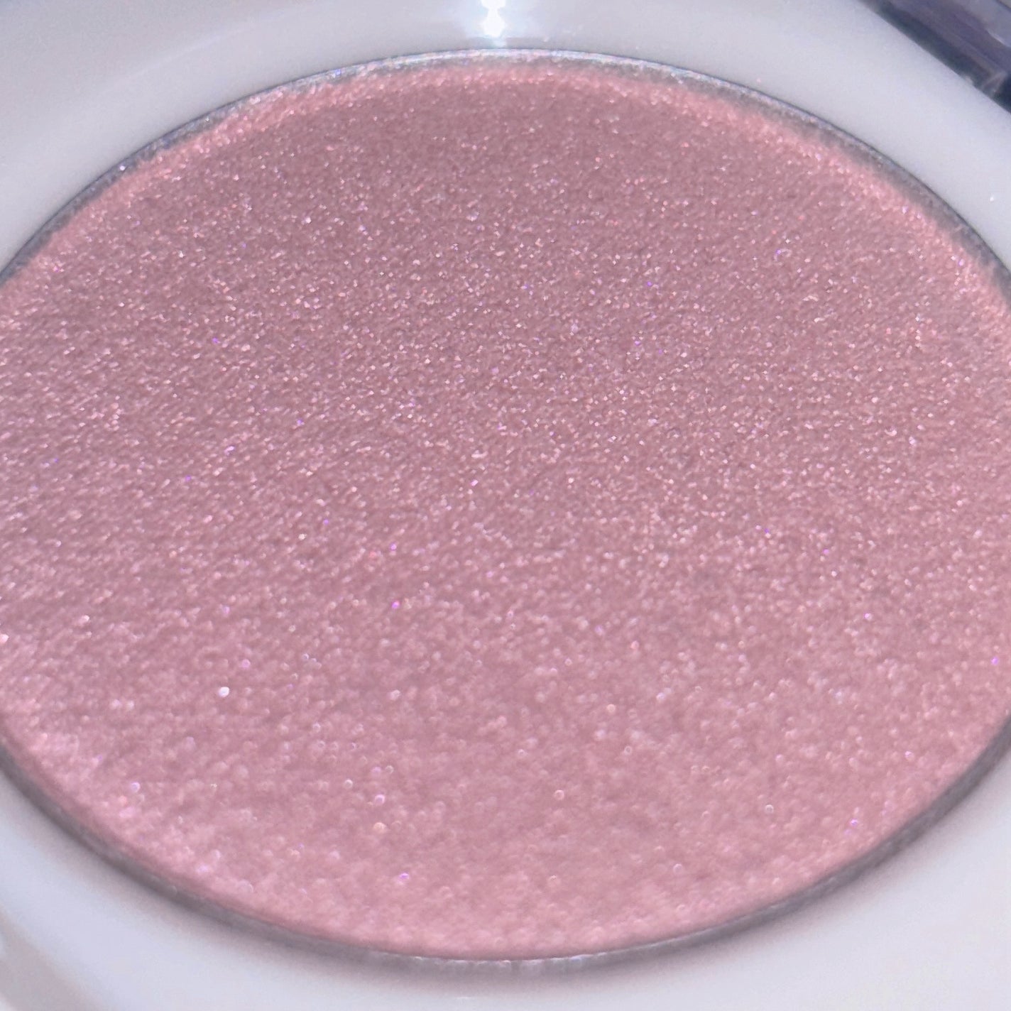 モノアイシャドウ/Laka/単色アイシャドウを使ったクチコミ(5枚目)