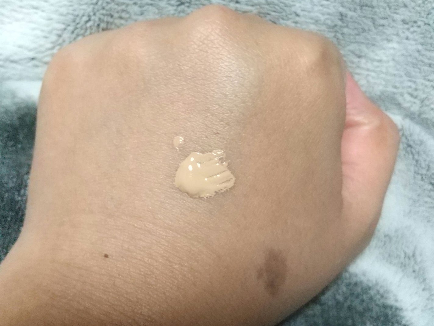 RMK リクイドファンデーション フローレスカバレッジ プラス/RMK/リキッドファンデーションを使ったクチコミ(3枚目)