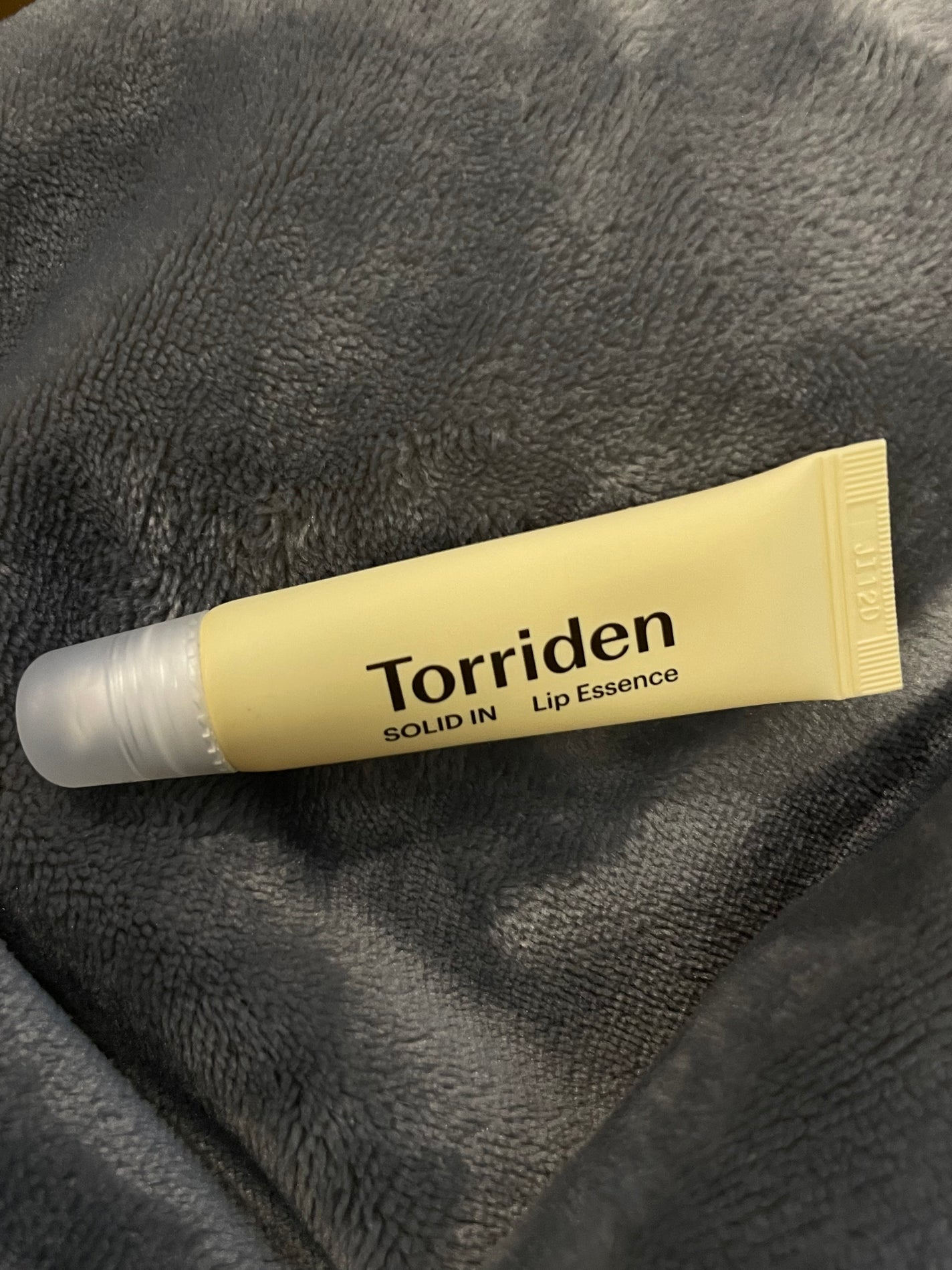 ソリッドイン リップエッセンス/Torriden/リップ美容液を使ったクチコミ(1枚目)