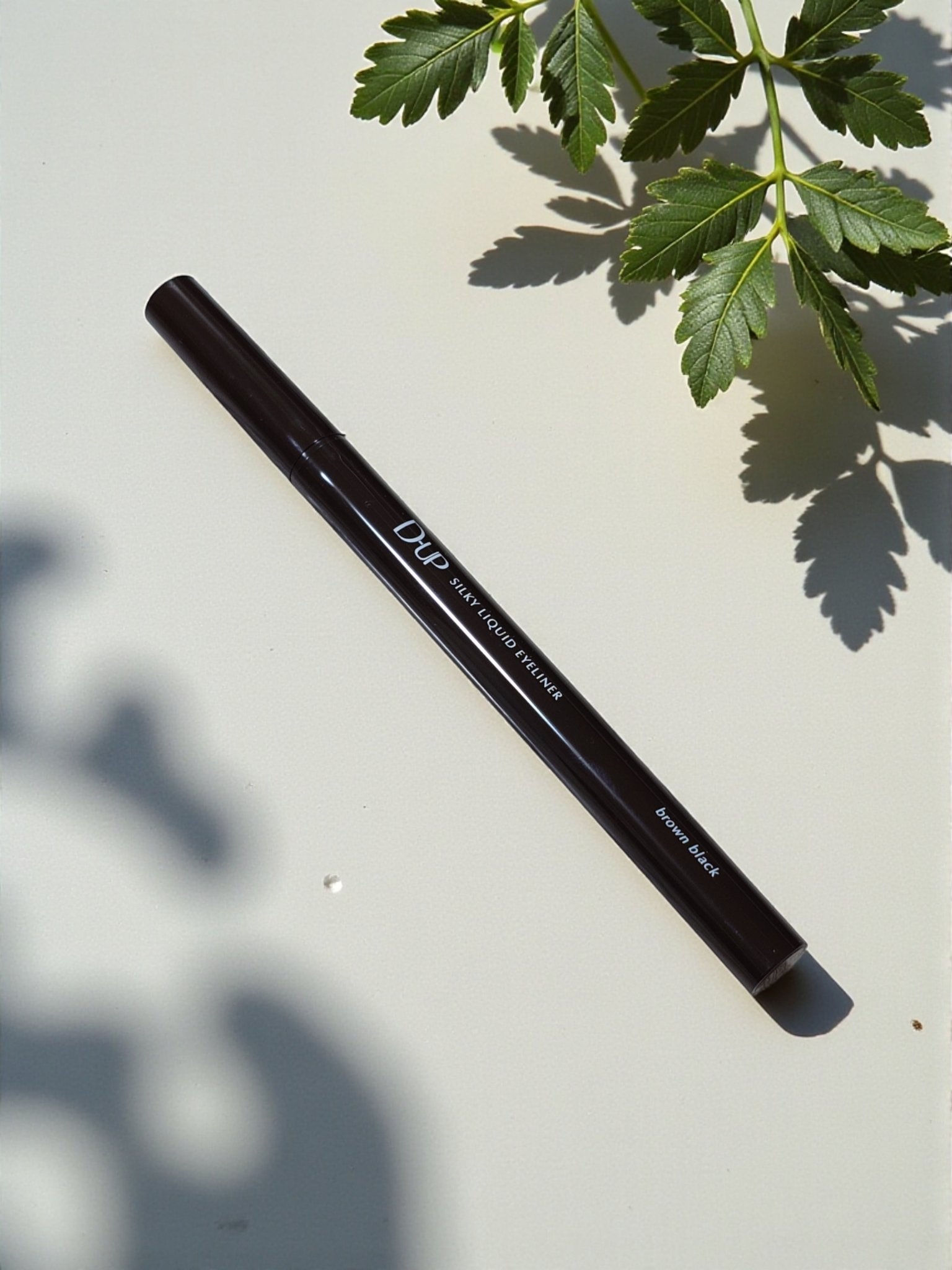 シルキーリキッドアイライナーWP/D-UP/リキッドアイライナーを使ったクチコミ（1枚目）