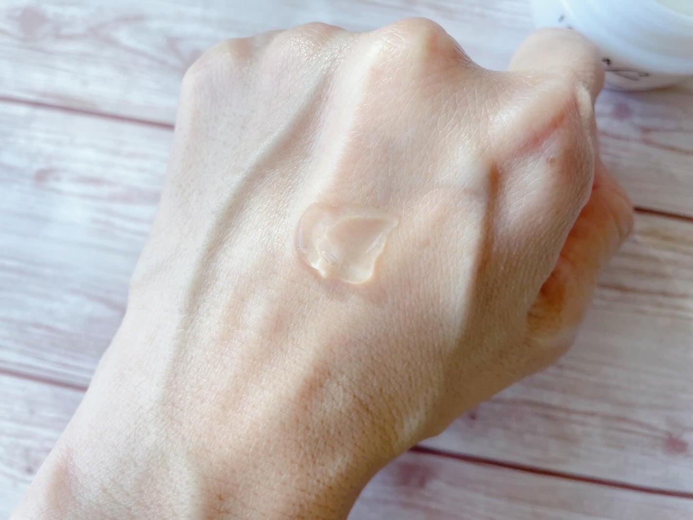 イオナエフナイトラッピングパック/ゼリア新薬工業/フェイスクリームを使ったクチコミ(3枚目)