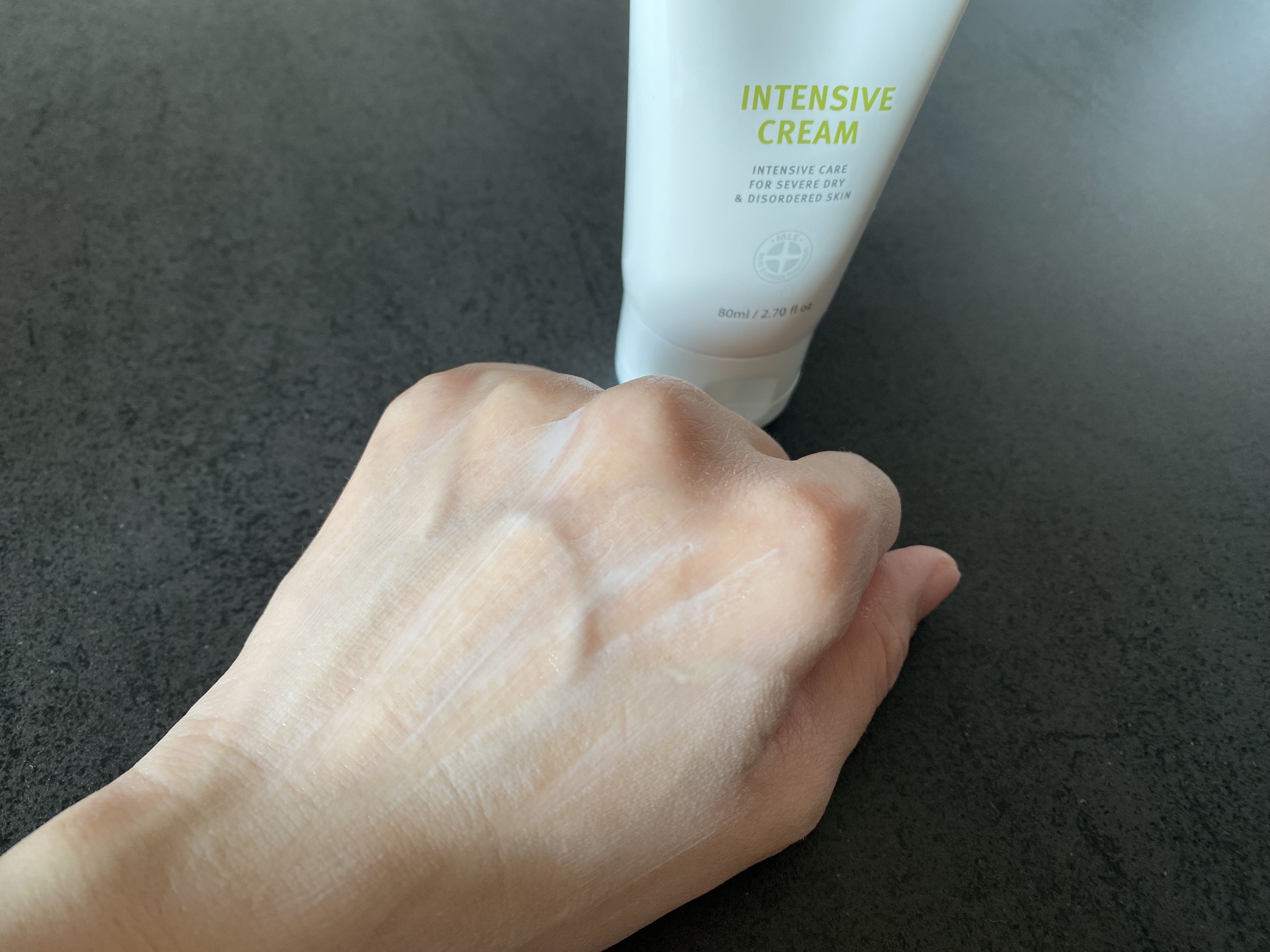 インテンシブクリーム/ZEROID/フェイスクリームを使ったクチコミ（3枚目）