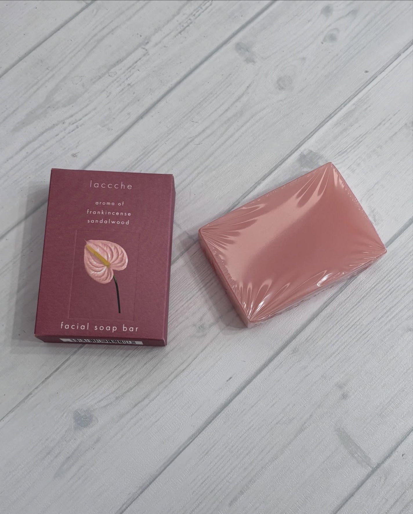 フェイス用ヴィーガン石けん/laccche/洗顔石鹸を使ったクチコミ(2枚目)