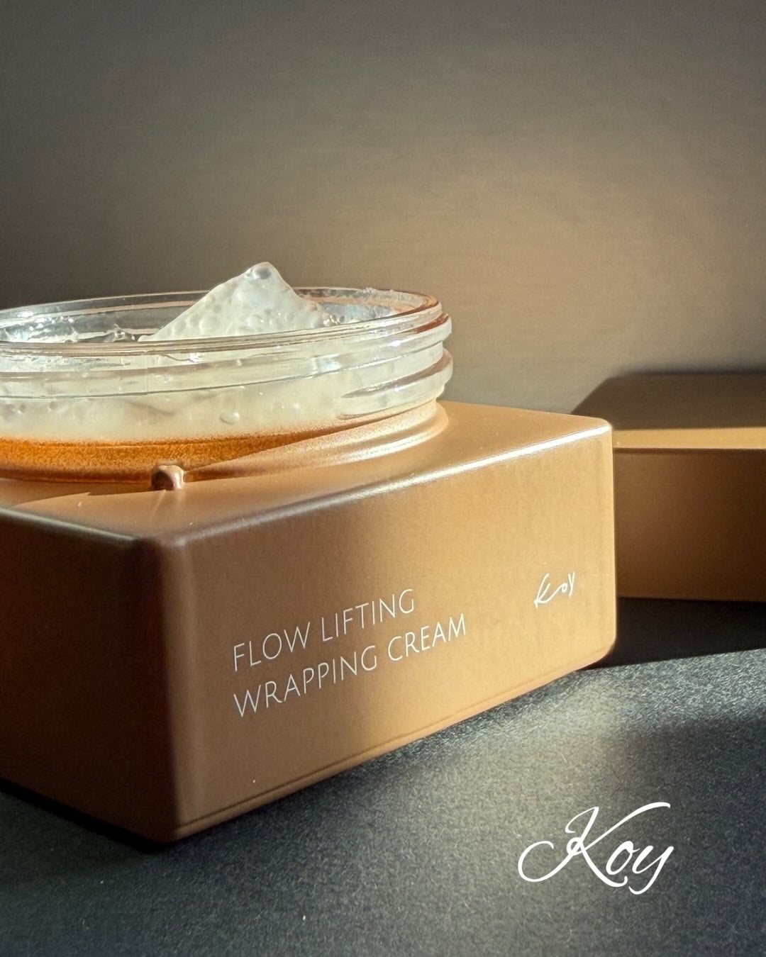 フローリフティングラッピングクリーム/koy/フェイスクリームを使ったクチコミ(1枚目)