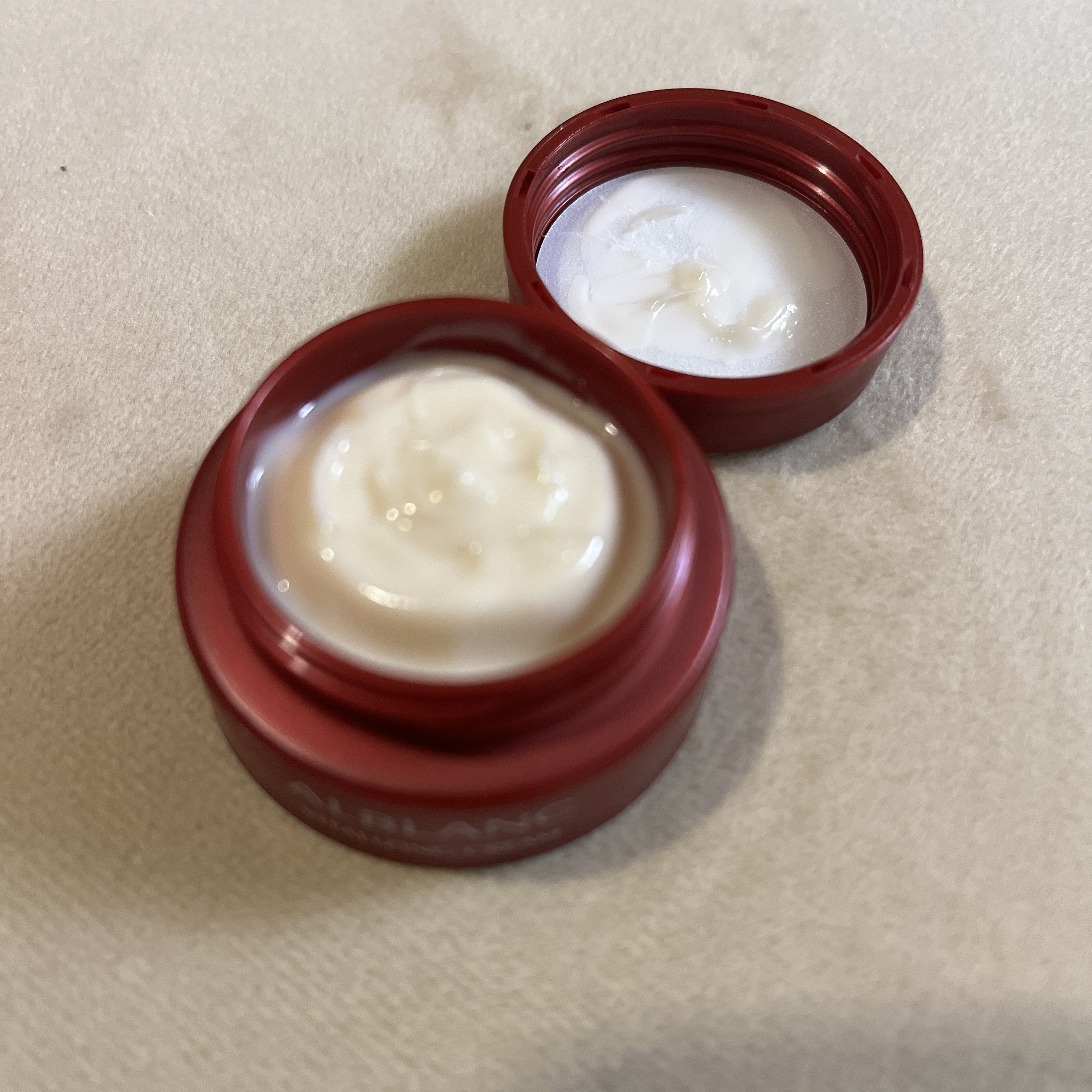 バイタライジングクリーム/ALBLANC/フェイスクリームを使ったクチコミ（3枚目）