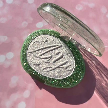 フィー グリッツストーンハイライター/fwee/パウダーハイライトを使ったクチコミ(1枚目)