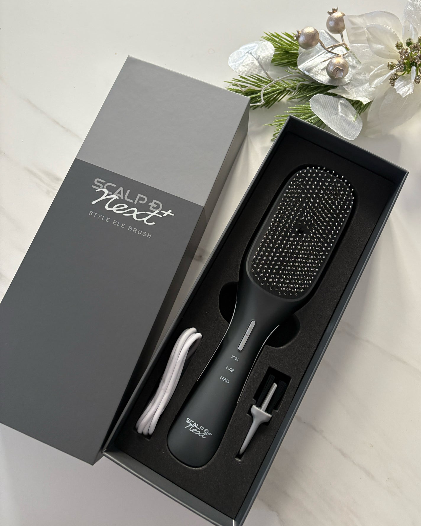 スカルプD ネクストプラス スタイルエレブラシ/アンファー(スカルプD)/ヘッドマッサージャーを使ったクチコミ(8枚目)