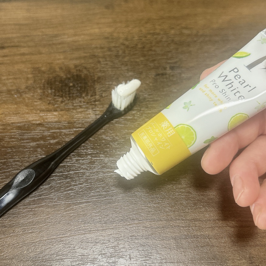 薬用パールホワイトプロシャイン ベルガモット＆ミント/美健コーポレーション/歯磨き粉を使ったクチコミ（3枚目）