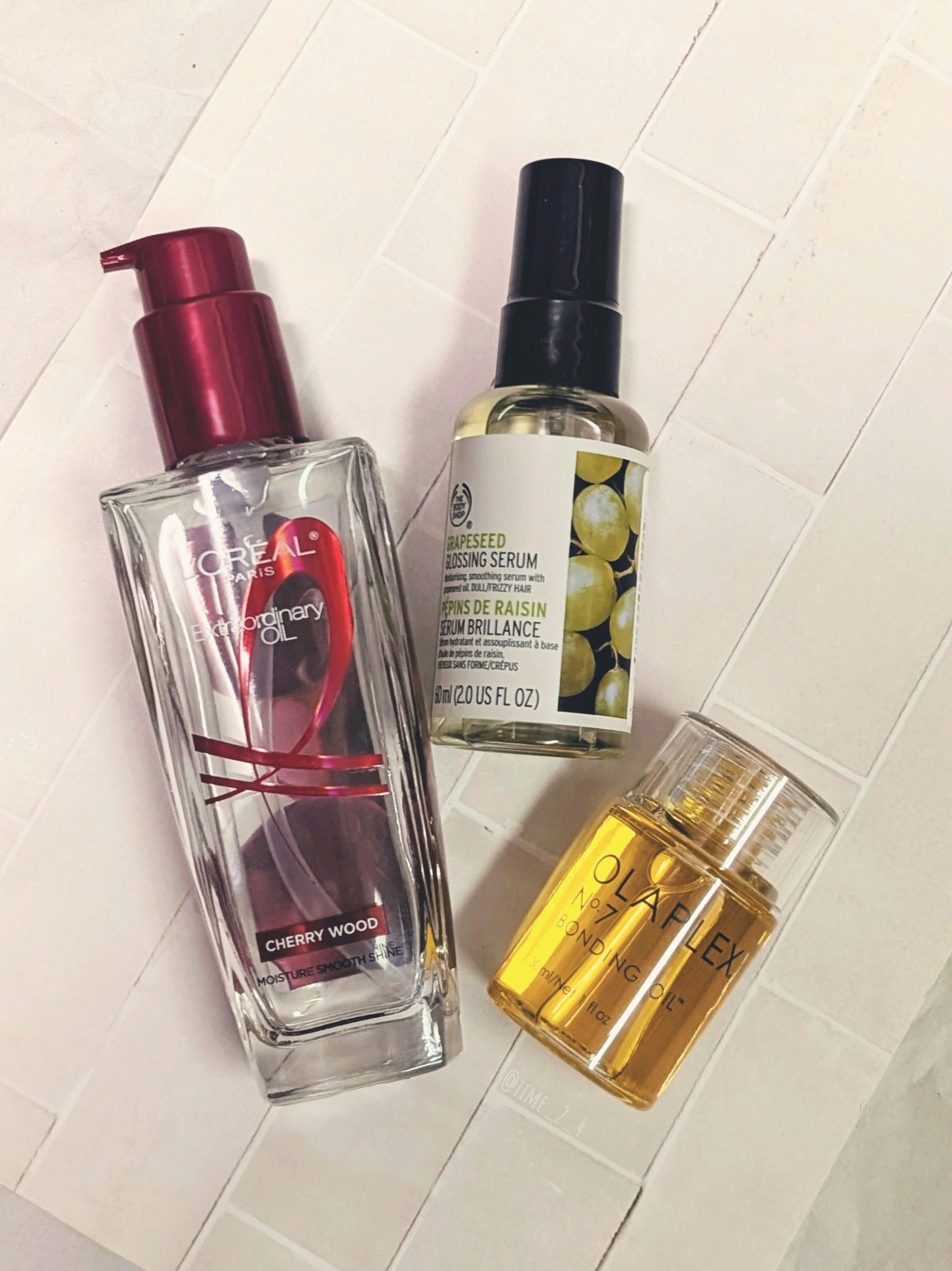 エルセーヴ エクストラオーディナリー オイル チェリー ウッド/ロレアル パリ/ヘアオイルを使ったクチコミ（1枚目）