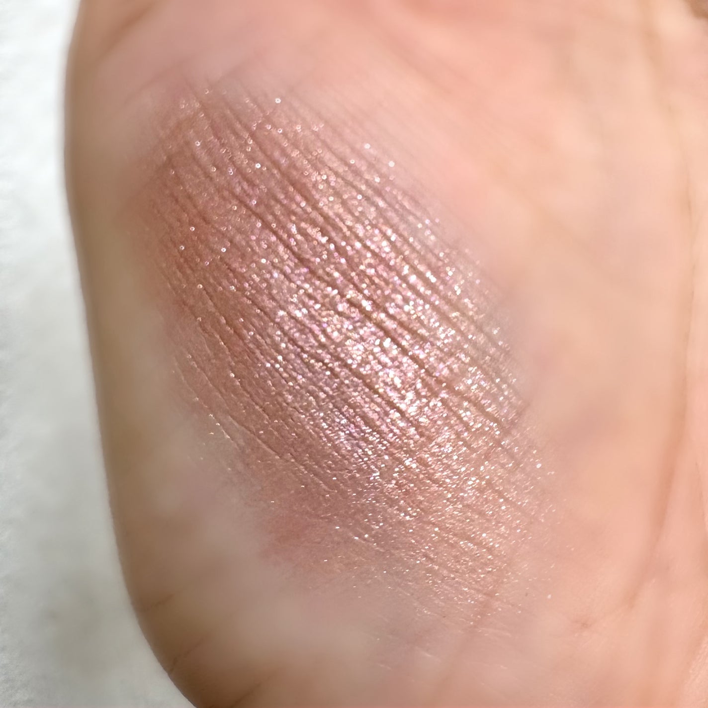 ルナソル モノアイカラーレーション/LUNASOL/単色アイシャドウを使ったクチコミ(3枚目)