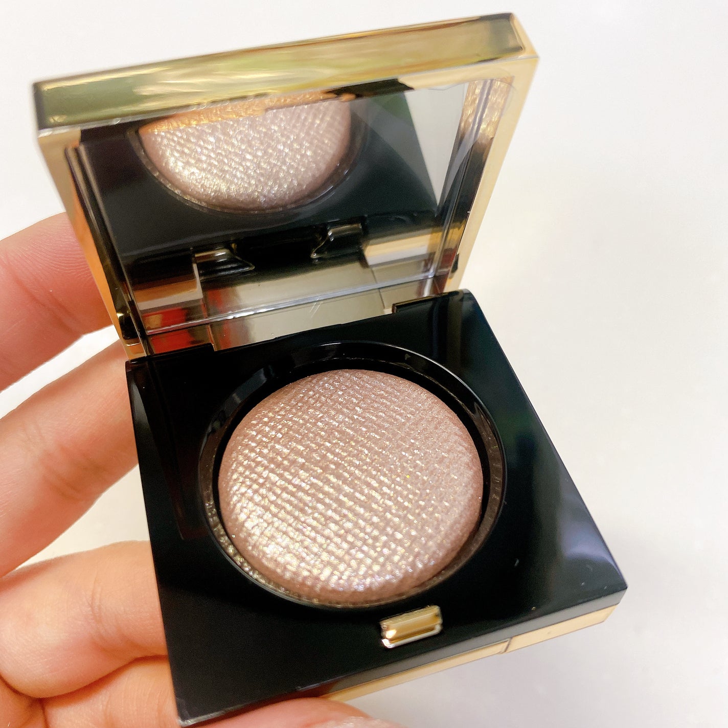 リュクスアイシャドウ/BOBBI BROWN/単色アイシャドウを使ったクチコミ(5枚目)