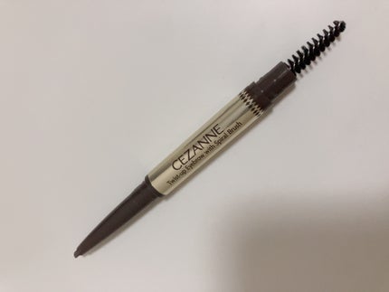 ブラシ付アイブロウ繰り出し /セザンヌ/アイブロウペンシルを使ったクチコミ(3枚目)