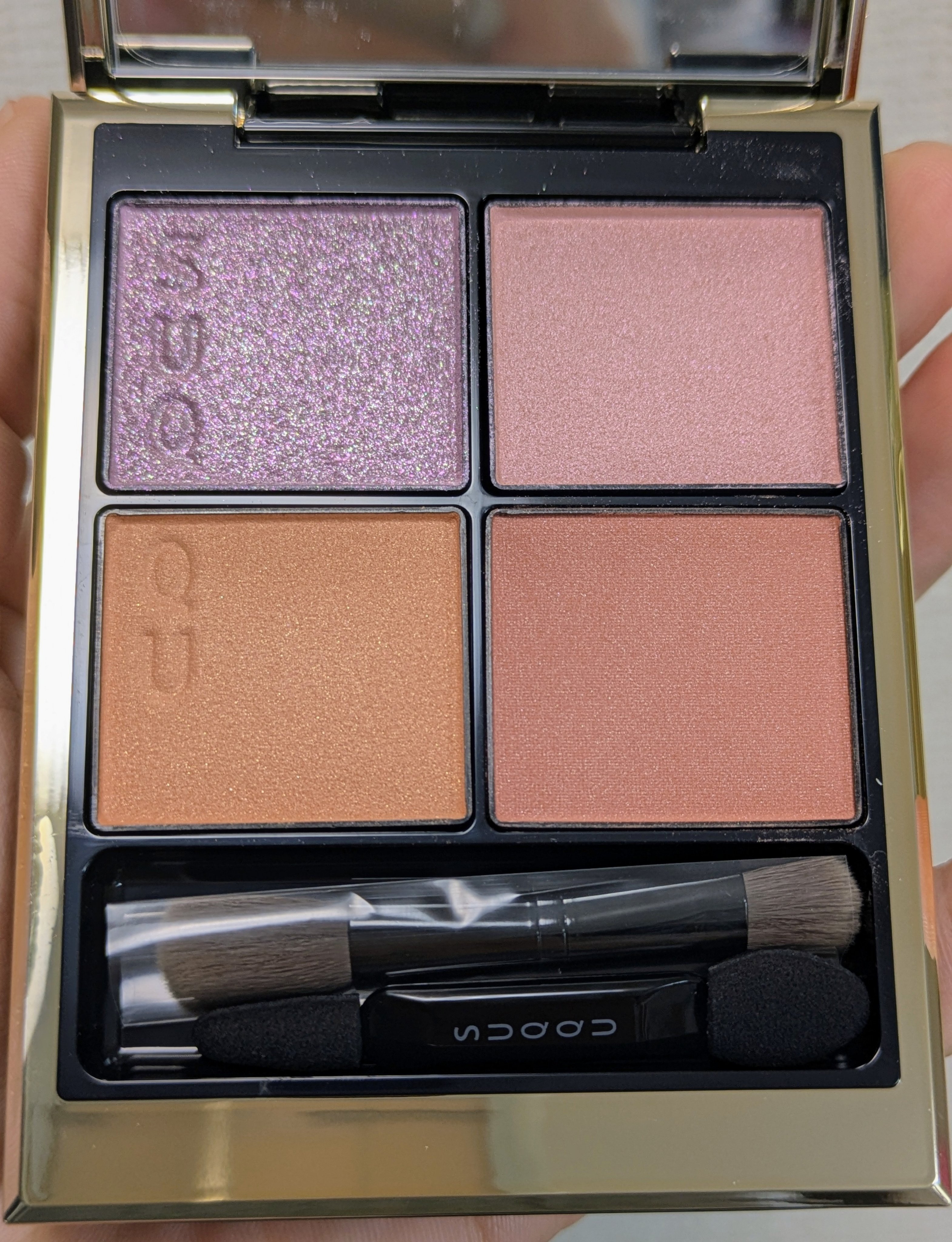 シグニチャー カラー アイズ 147 陽影 -HARUKAGE（限定色）/SUQQU/アイシャドウパレットを使ったクチコミ（2枚目）