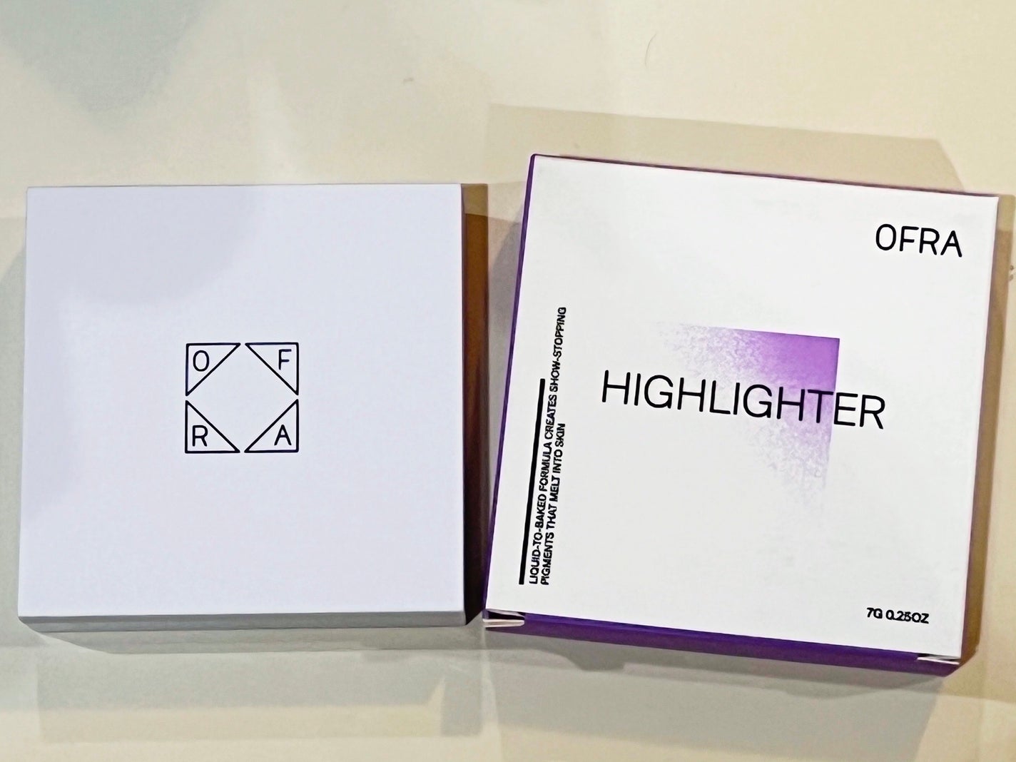 OFRA HIGHLIGHTER ALL OF THE LIGHTS/Ofra Cosmetics/パウダーハイライトを使ったクチコミ(8枚目)