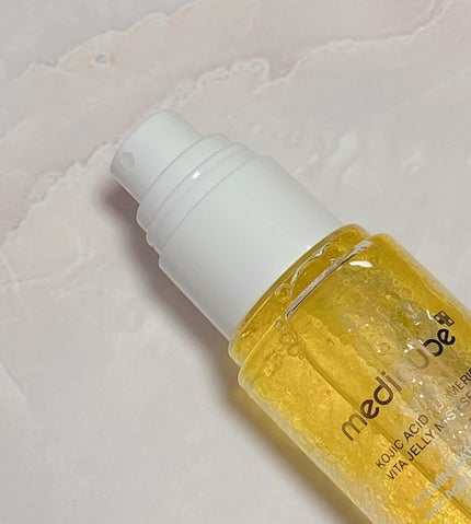 コウジ酸ビタゼリーセラムミスト/MEDICUBE/美容液を使ったクチコミ(2枚目)