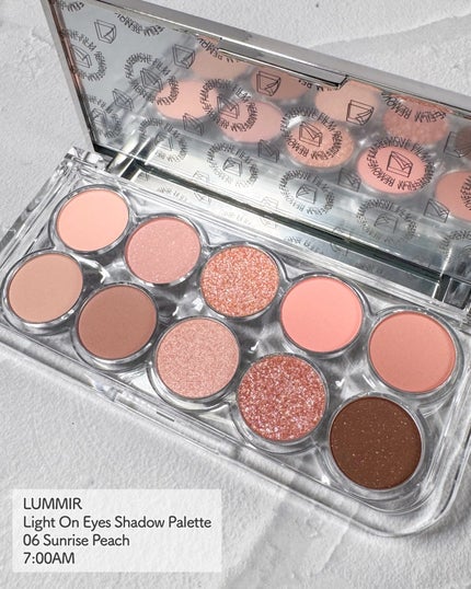 ソフトブラーリングアイパレット/wakemake/アイシャドウパレットを使ったクチコミ(4枚目)