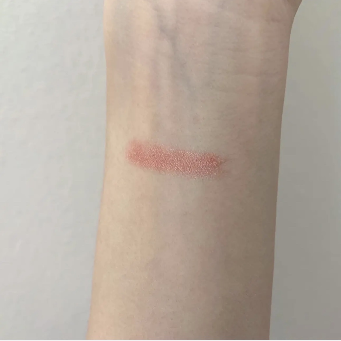 グリームオンフィットシャドウ/excel/スティックアイシャドウを使ったクチコミ（3枚目）