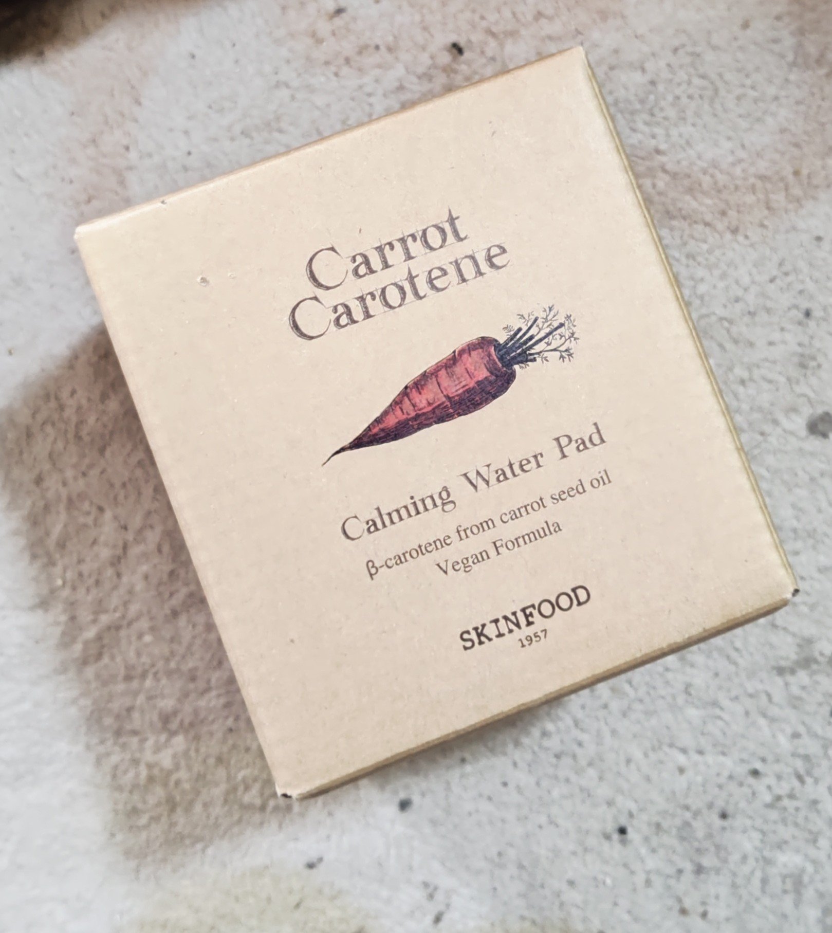 メイク初心者の記録（レビュー編その238）

✼••┈┈••✼••┈┈••✼••┈┈••✼••┈┈••✼
どうも！外に出るのが辛いメイク3年目の33歳(笑)デス(๑•̀ㅁ•́ฅ✧

特に朝方は寒すぎます（笑）

そんな今回は、SKINFOO