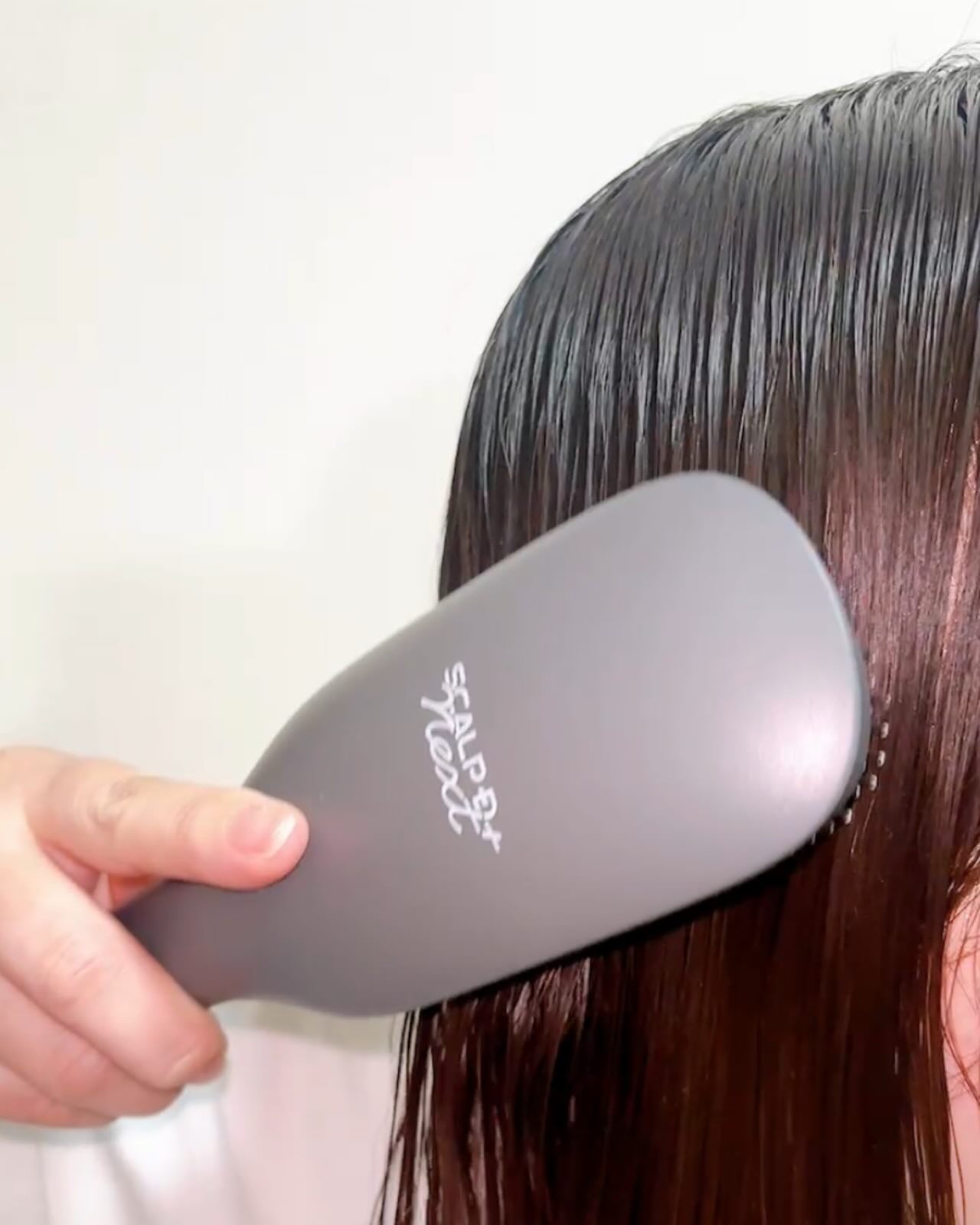 スカルプD ネクストプラス スタイルエレブラシ/アンファー(スカルプD)/ヘッドマッサージャーを使ったクチコミ(4枚目)