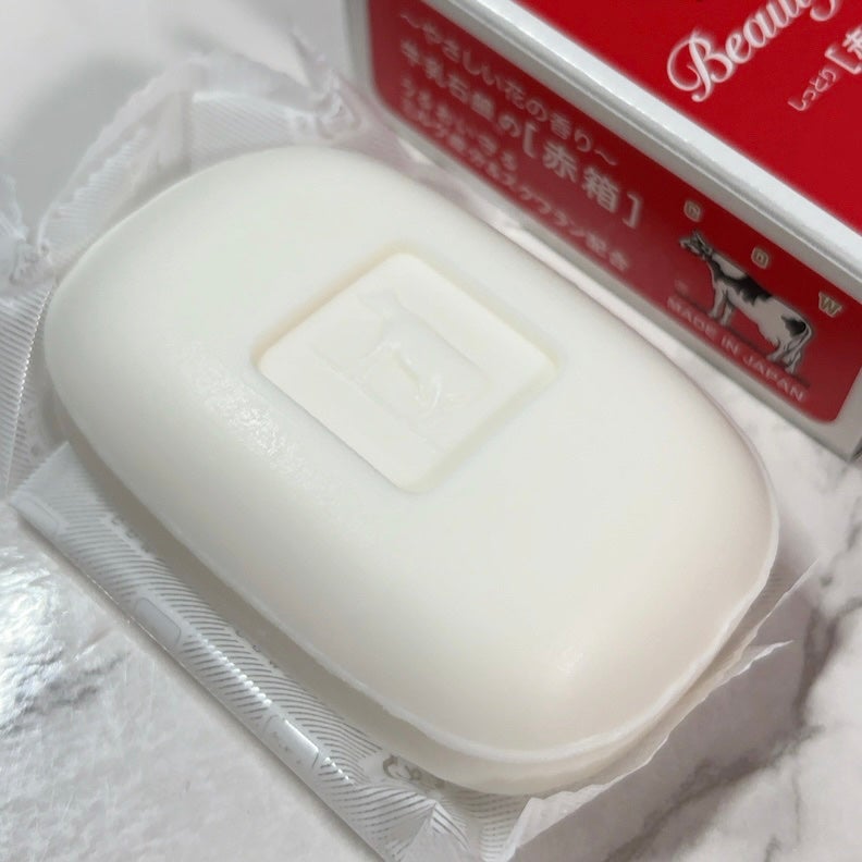赤箱 (しっとり)/カウブランド/洗顔石鹸を使ったクチコミ(3枚目)