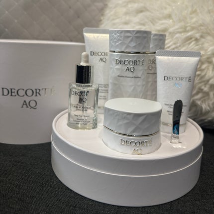 AQ ブライト ラディアンス コフレ Ⅱ/DECORTÉ/スキンケアキットを使ったクチコミ(2枚目)