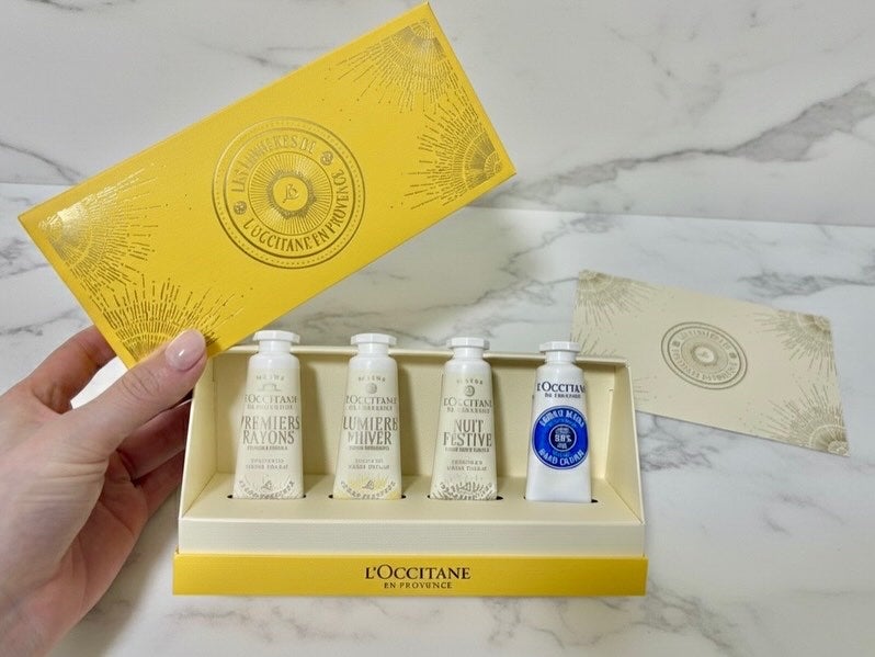 fee_cosme on LIPS 「ホリデー限定🎄🎁/L'OCCITANEロクシタンミニハンドクリ..」(2枚目)