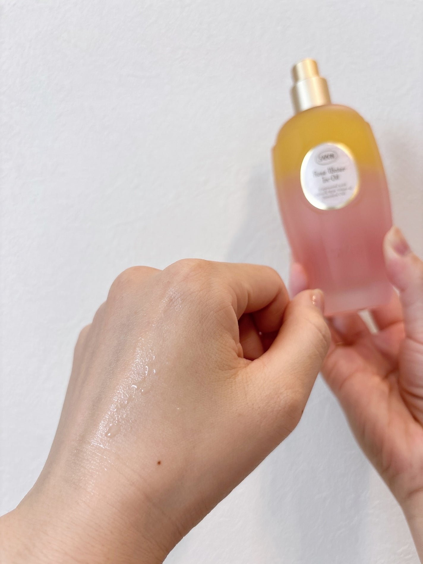 ローズウォーターインオイル/SABON/ミスト状化粧水を使ったクチコミ(4枚目)