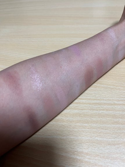 ソフトブラーリングアイパレット/wakemake/アイシャドウパレットを使ったクチコミ(2枚目)