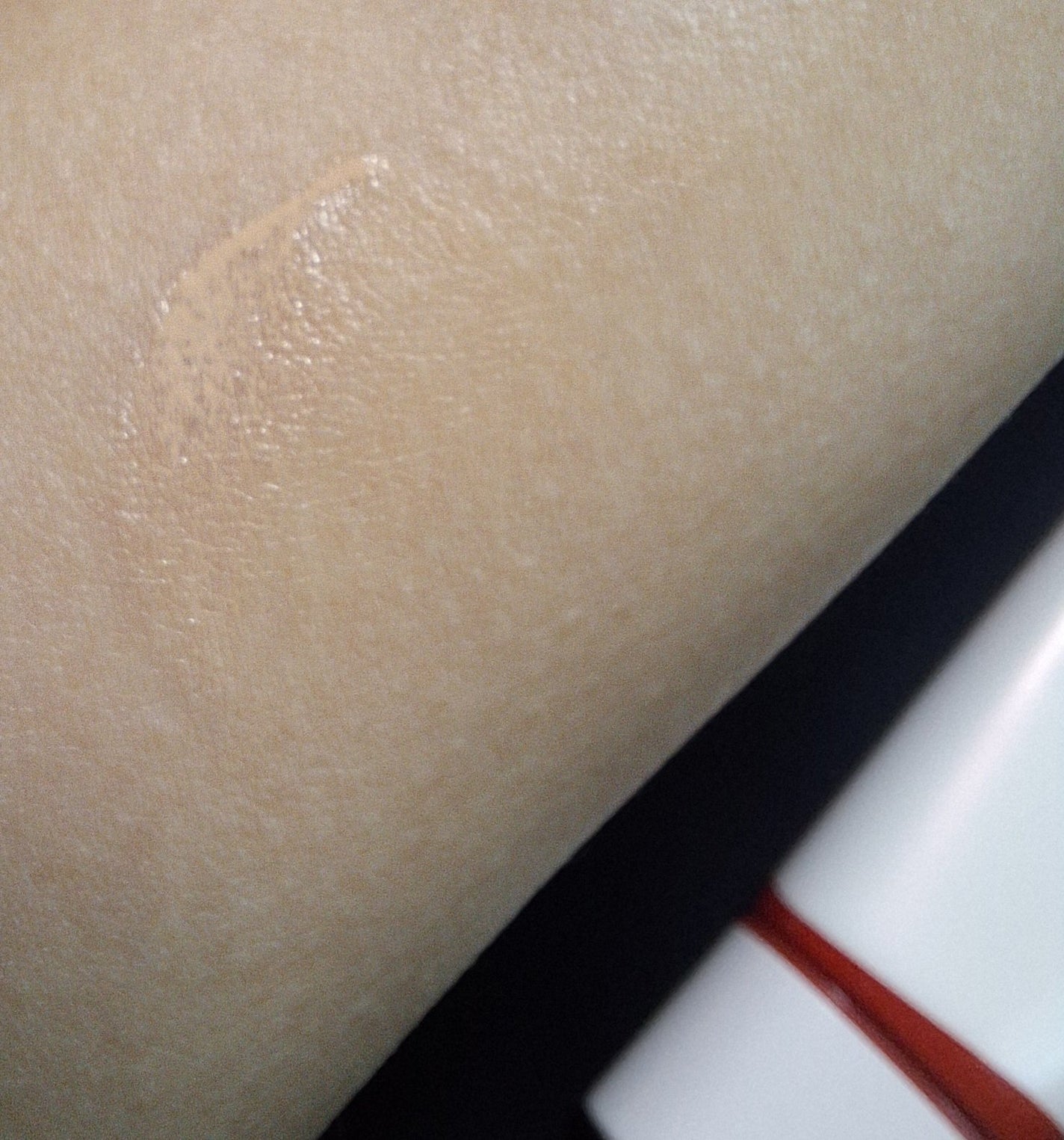 エッセンス スキングロウ ファンデーション/SHISEIDO/リキッドファンデーションを使ったクチコミ(5枚目)