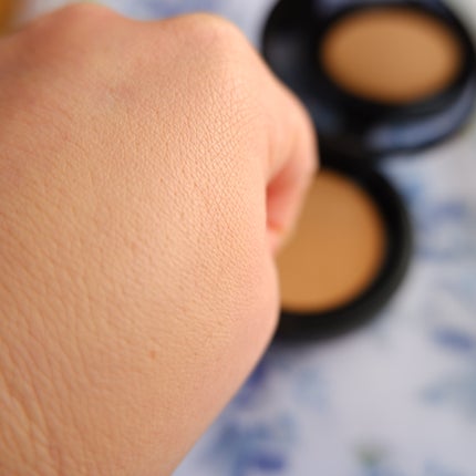 ベルベットジュエルクッション 20 ミディアム(ケース+リフィル)/BIVABOO/クッションファンデーションの画像