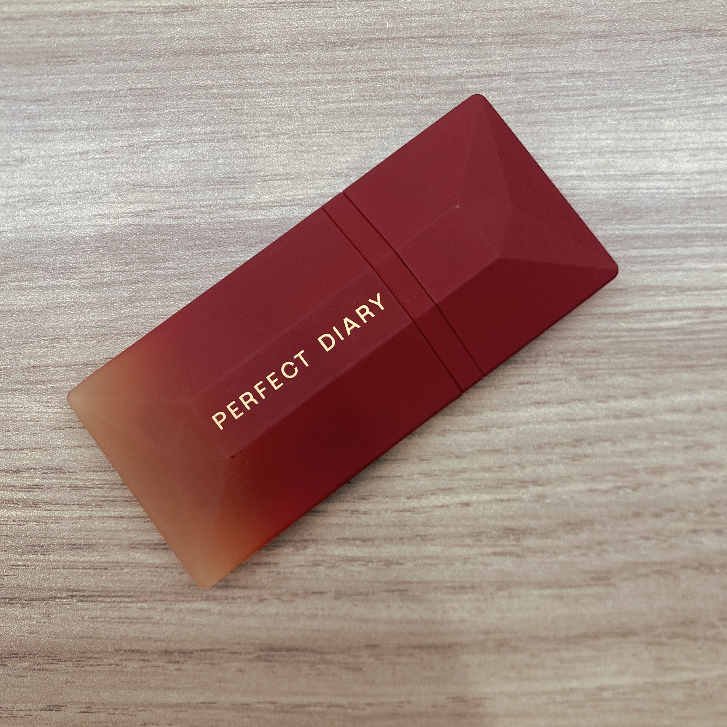 シフォンブルーミングリキッド/purplish/口紅を使ったクチコミ（2枚目）