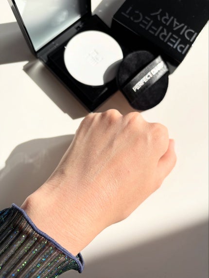 トランスルーシェント ブルーリング セッティング パウダー/PERFECT DIARY/プレストパウダーを使ったクチコミ(6枚目)