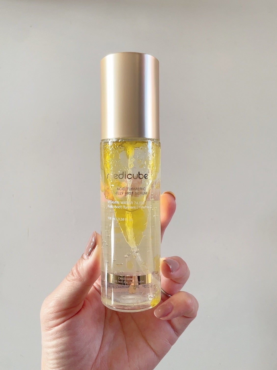 コウジ酸ビタゼリーセラムミスト/MEDICUBE/美容液を使ったクチコミ(2枚目)