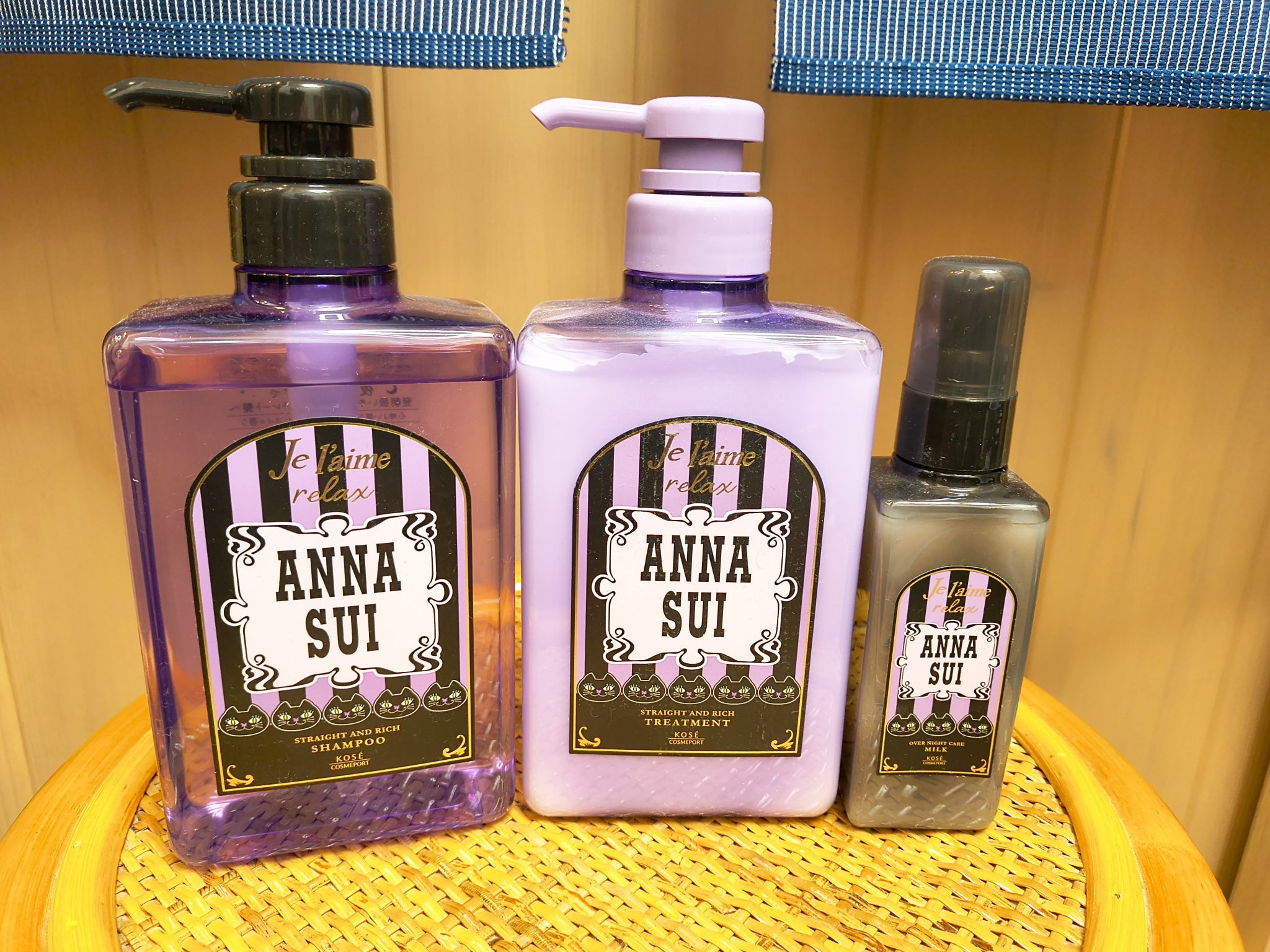 Je l'aime ジュレーム　リラックス　ANNA SUIヘアケアボックスのクチコミ「🖤💜【即完売レベル…！】

アナスイ × ジュレーム コラボ💐
やっとゲットした…この入手困難.....」（1枚目）