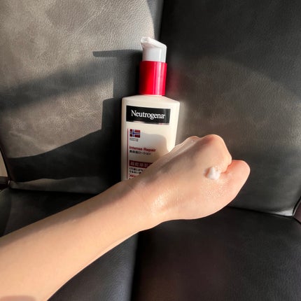 ノルウェー フォーミュラ インテンスリペア ボディ エマルジョン/Neutrogena/ボディローションを使ったクチコミ(3枚目)