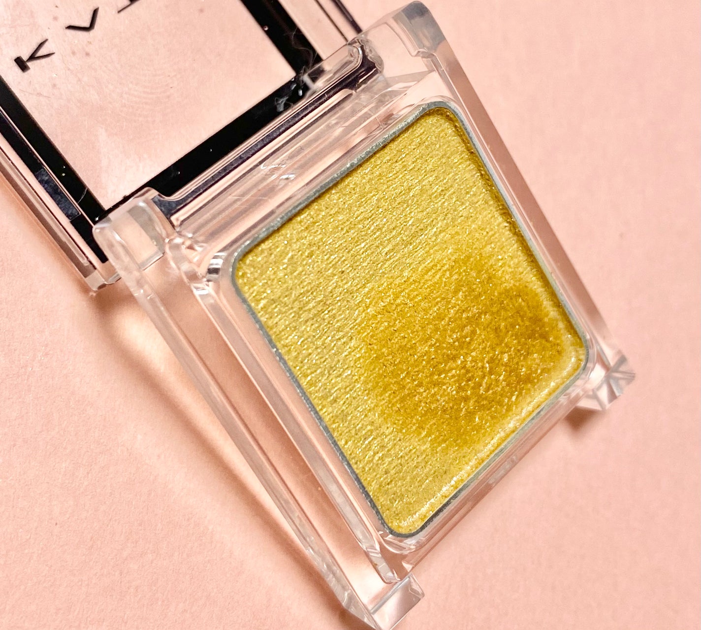 ケイト ザ アイカラー/KATE/単色アイシャドウを使ったクチコミ(2枚目)