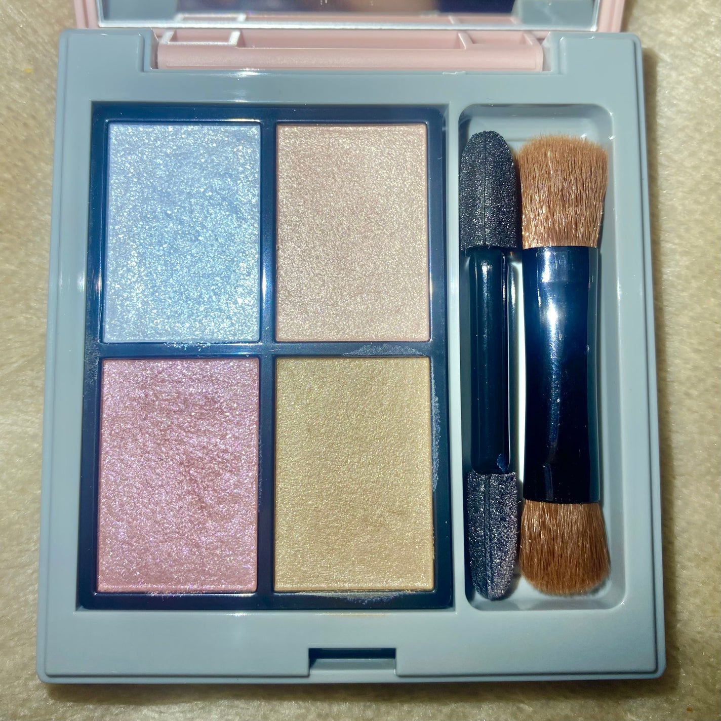ミネラルクラッシィシャドー/エトヴォス/アイシャドウパレットを使ったクチコミ(1枚目)
