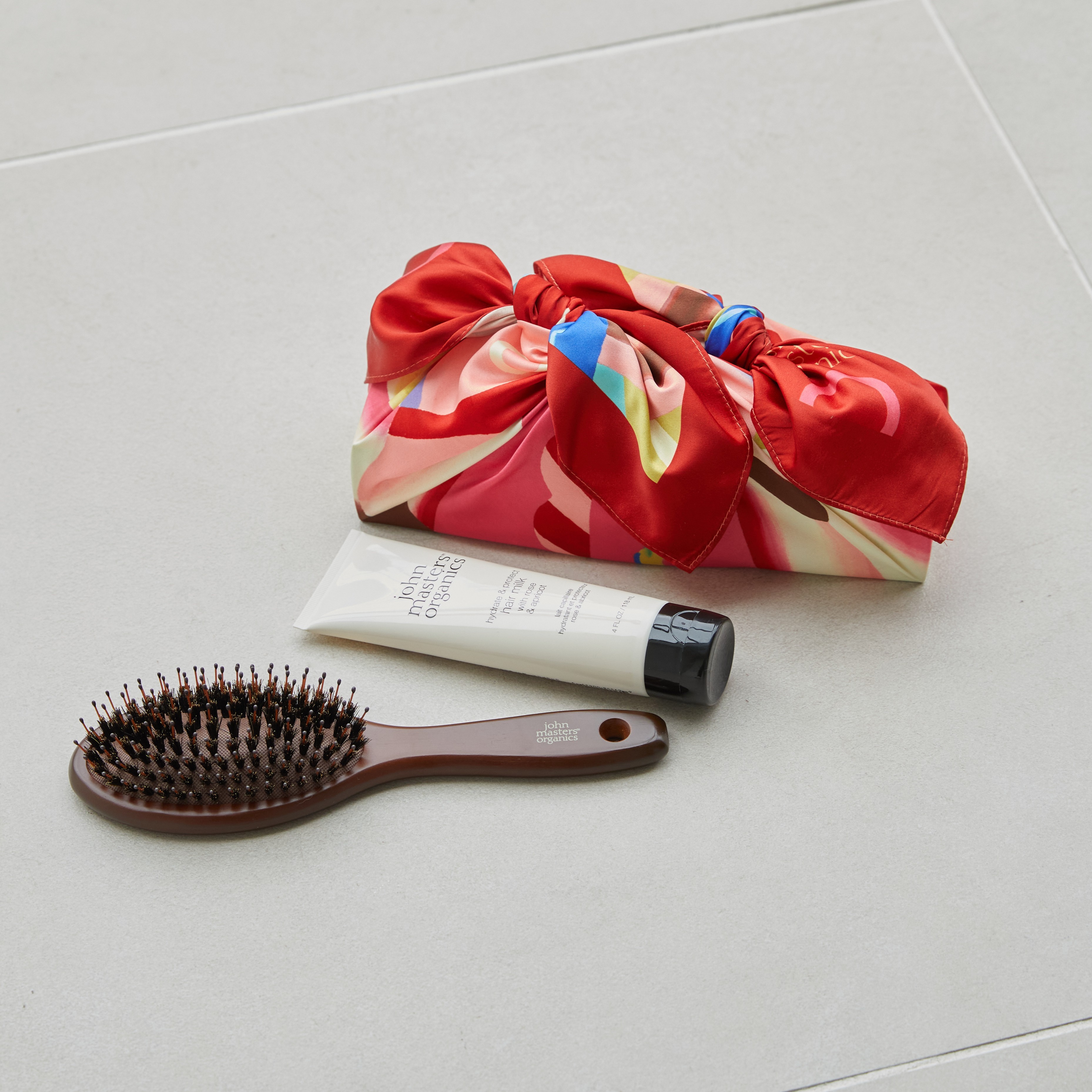 2026 styling gift / john masters organics