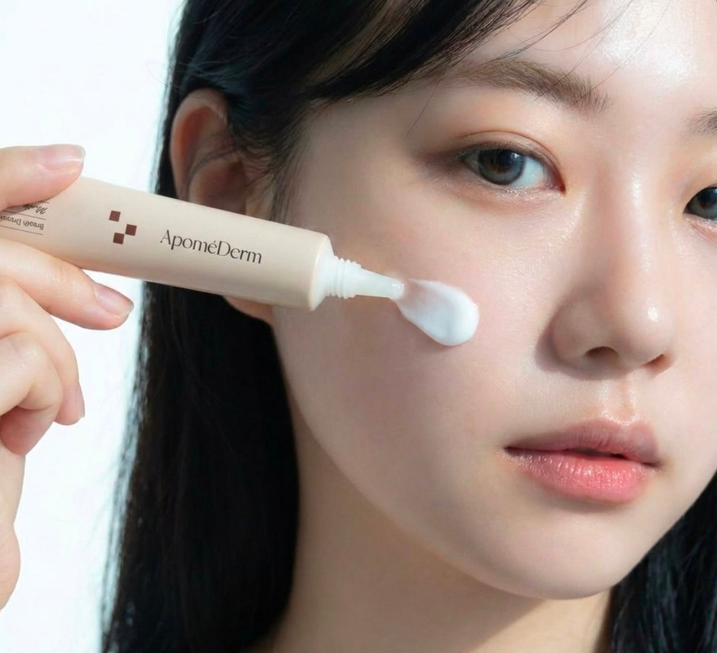 Apomederm アポメダーム on LIPS 「1週間の利用レビュー✨最近肌の悩みが多いので、この美しい宝物ク..」(1枚目)