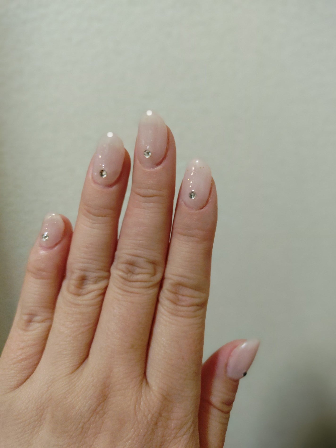 まっつん on LIPS 「本日ニューネイル💅乾燥の時期になってくると本当爪が割れて割れて..」(9枚目)