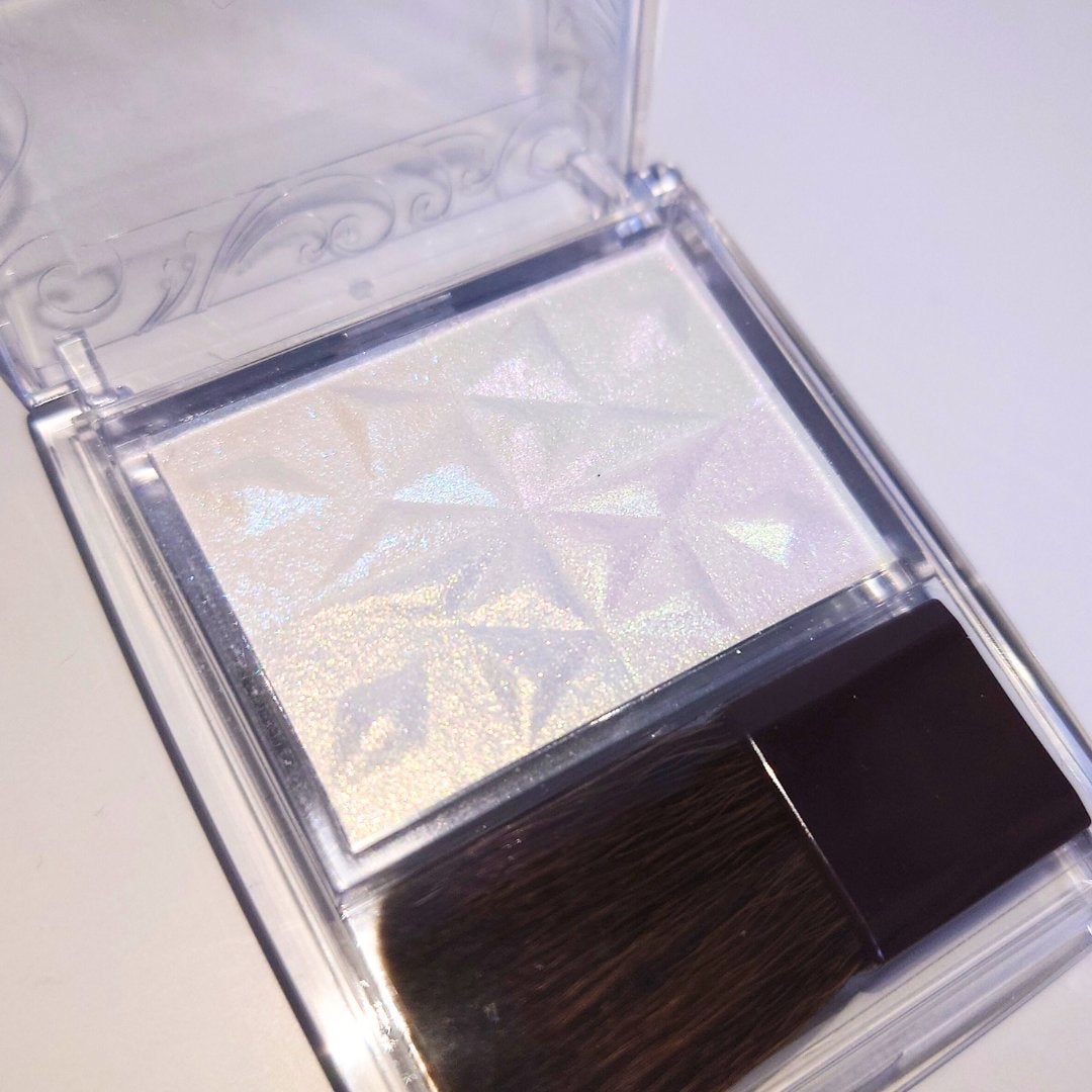 パールグロウハイライト SP3/CEZANNE/ハイライトを使ったクチコミ(2枚目)