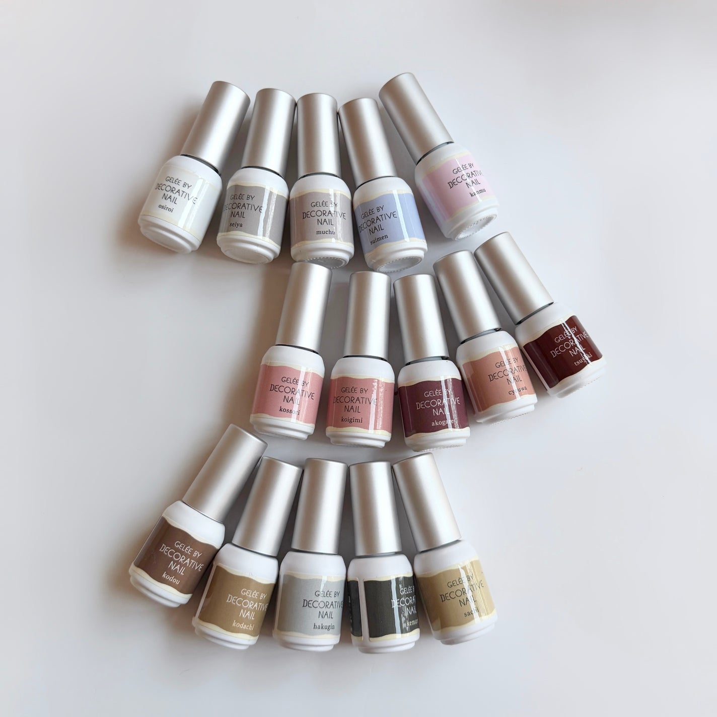 Gelée by Decorative Nail l / ジェリーバイデコラティブネイル ビルダートップジェル/SHOBIDO/ジェルネイルを使ったクチコミ(4枚目)