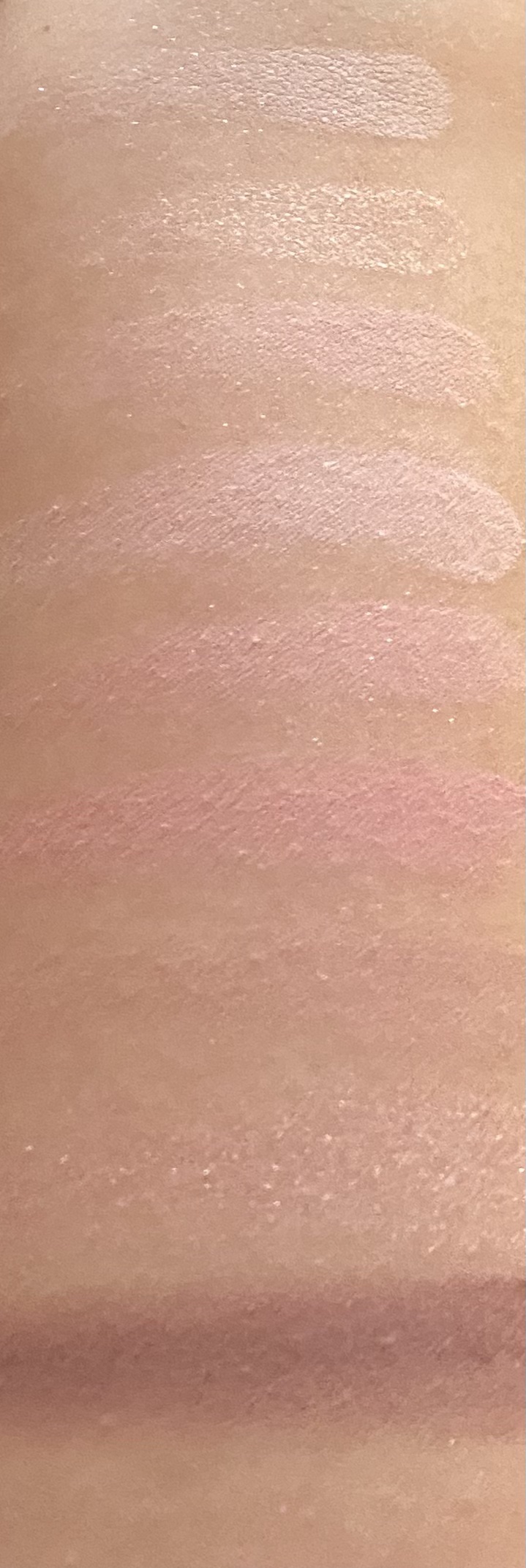 dasique シャドウパレットのクチコミ「dasiqueシャドウパレットラブエンジェル35
税込¥4,180

36の方が可愛くてついで.....」（3枚目）