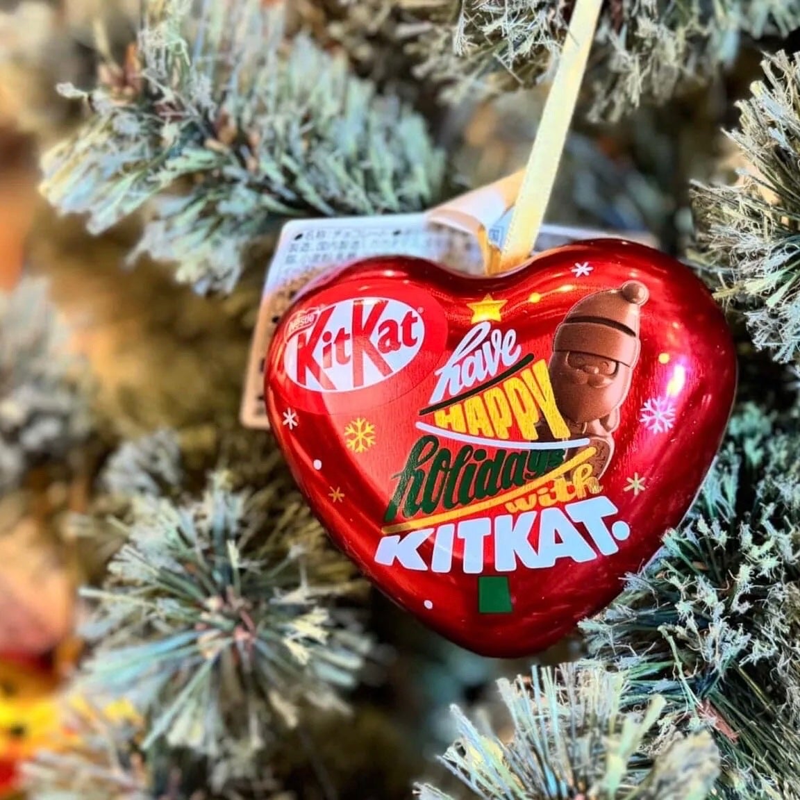 chia♥ on LIPS 「˗ˋキットカットホリデイサンタ🎄🎅🏻ˊ˗今年もやってきた!シー..」(1枚目)