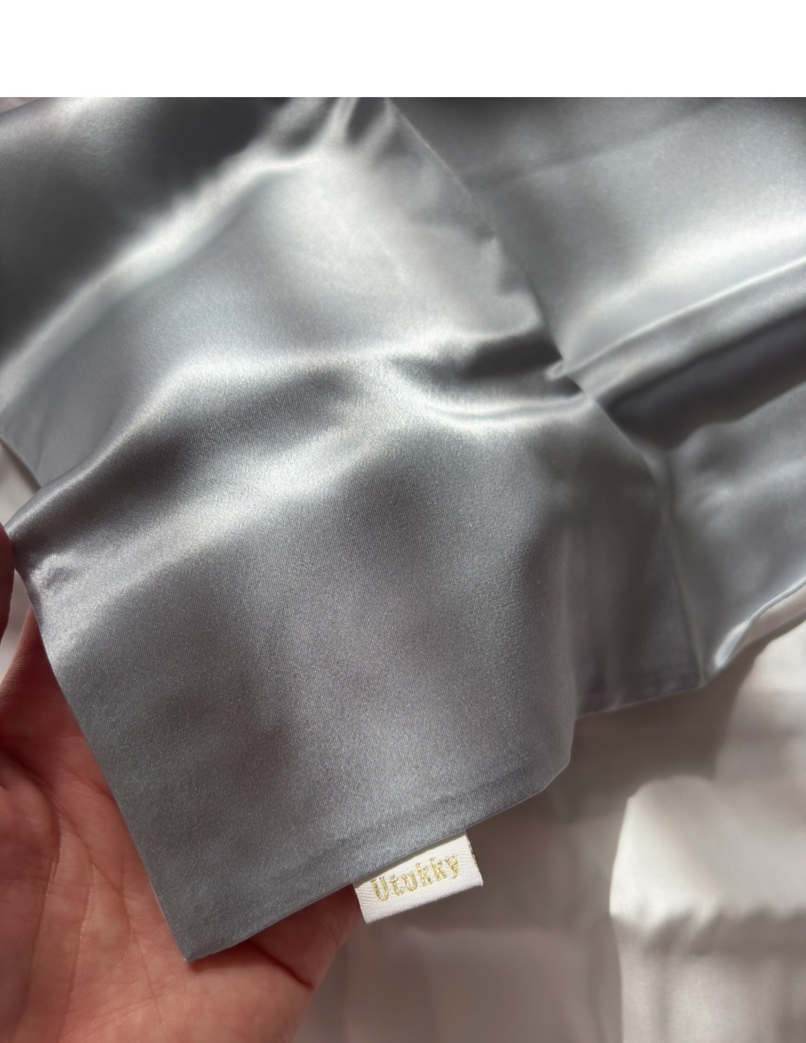 シルク枕カバー/Utukky/ヘアケアグッズを使ったクチコミ（3枚目）