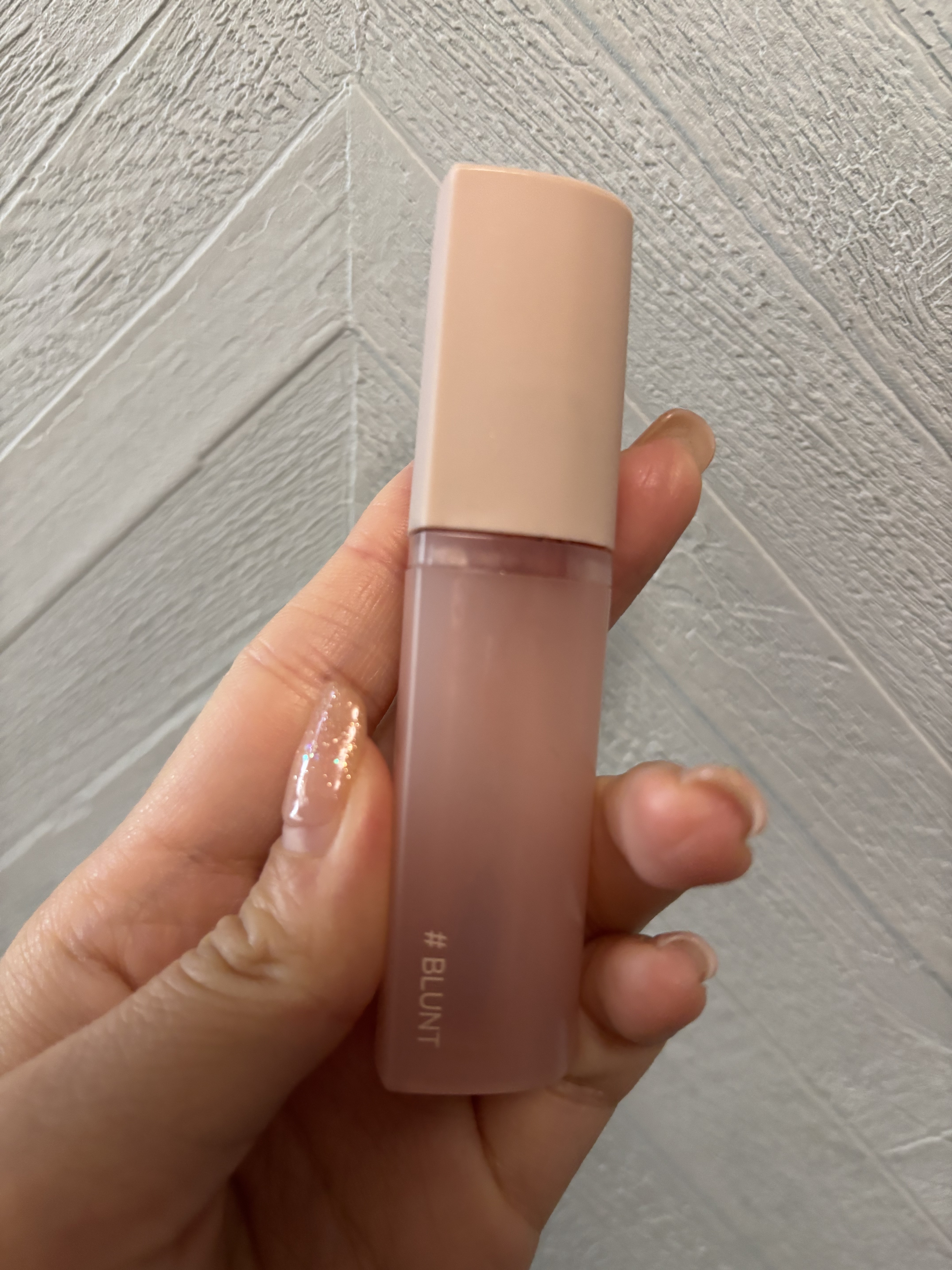 ハートクラッシュ ベアグレイズティント 04 ブラント(BLUNT)/HOLIKA HOLIKA/リップティントを使ったクチコミ（2枚目）