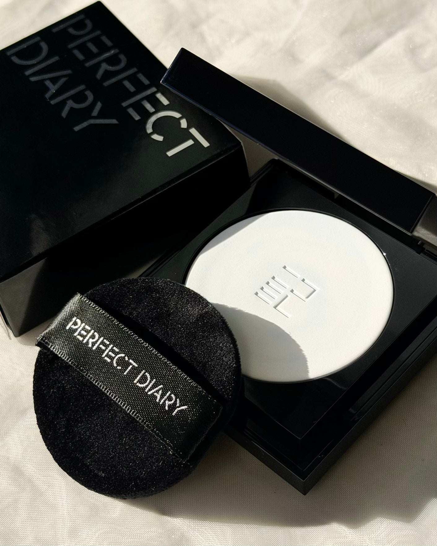 トランスルーシェント ブルーリング セッティング パウダー/PERFECT DIARY/プレストパウダーを使ったクチコミ(8枚目)