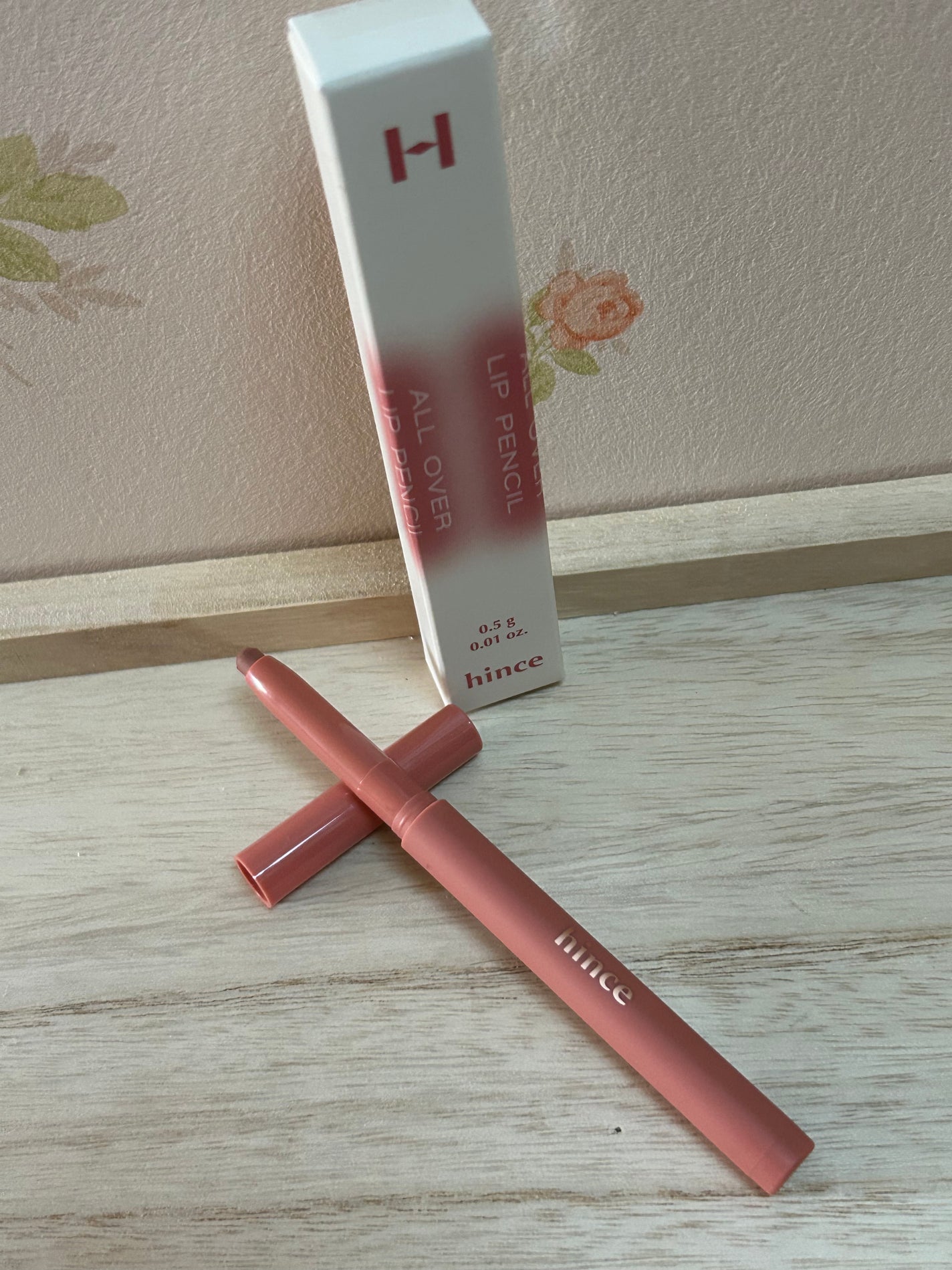 ALL OVER LIP PENCIL/hince/リップライナーを使ったクチコミ(3枚目)