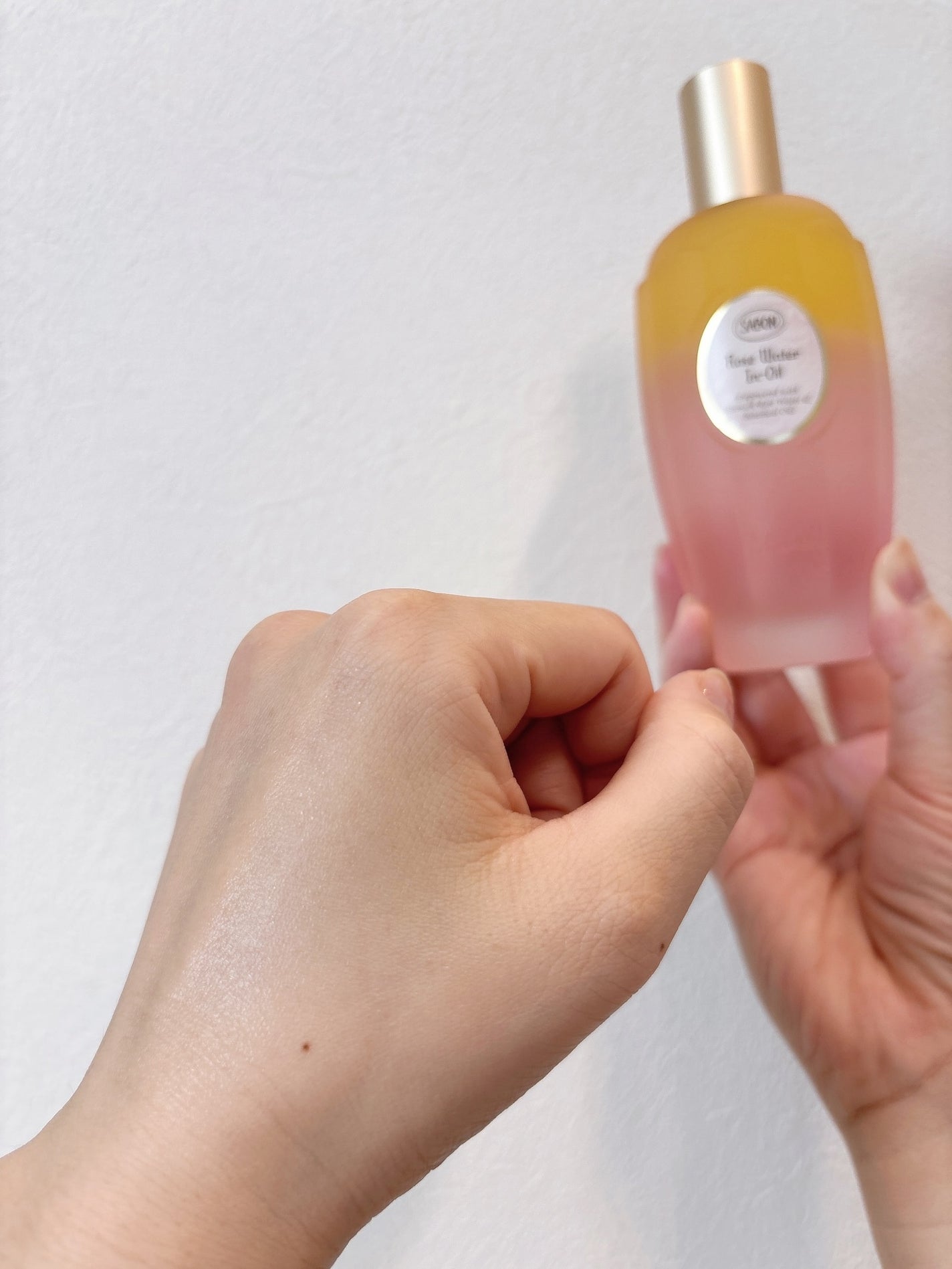 ローズウォーターインオイル/SABON/ミスト状化粧水を使ったクチコミ(5枚目)